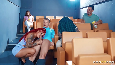 Courtesan fuck with a girl in the woods