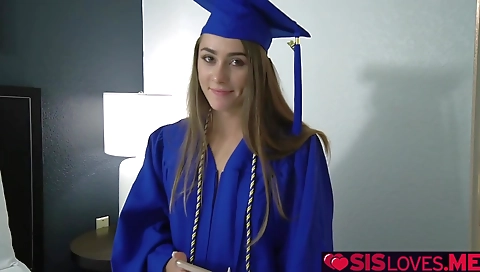 Sexy young brunette gets her pussy stretched