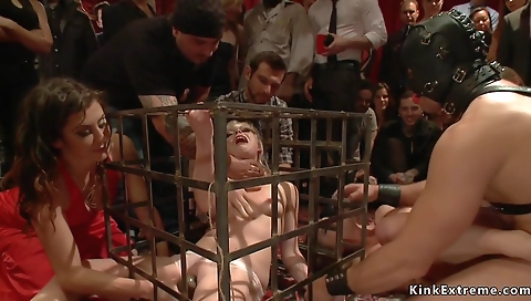 Hawt scene with a sexy blonde