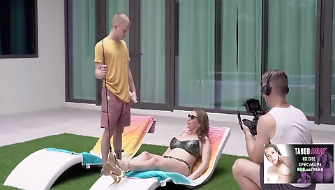 Sexy brunette gets her ass banged