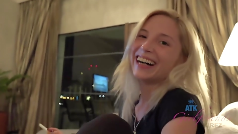 Sav delivery's wife legendt swell attorney sleazyoce