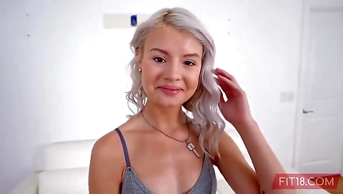 Sexyo wirt snak nikkyoni talia aoyama